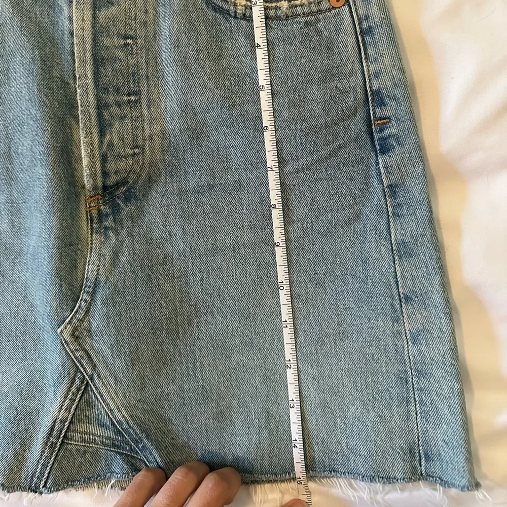 Citizens Of Humanity Astrid Mini Skirt in Archive High waisted - Picture 8 of 8
